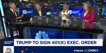 Executive Order Opens 401(k) Accounts to Private Assets  
The ‘Halftime’ Committee Weighs In