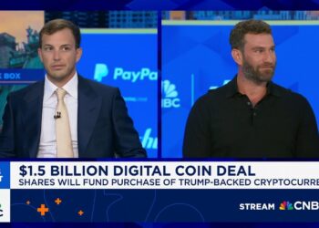 World Liberty Financial Co-Founders Discuss $1.5 Billion Digital Coin Deal
Insights on the Growth of USD1 Stablecoin