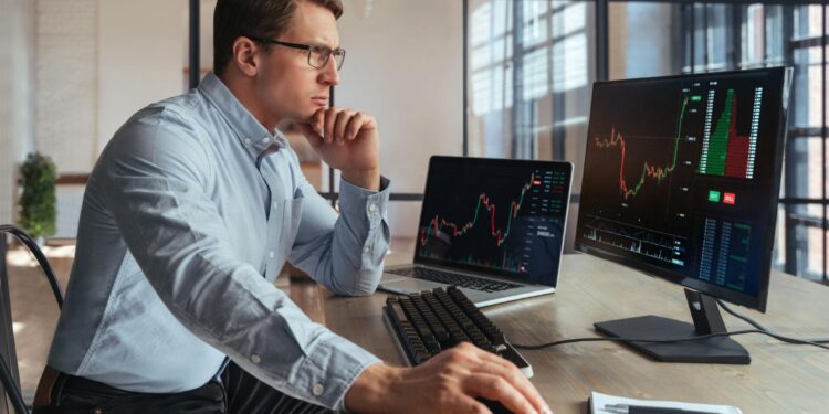 Pi Network Slides Below $0.17 as Exchange Inflows Signal Selling Pressure